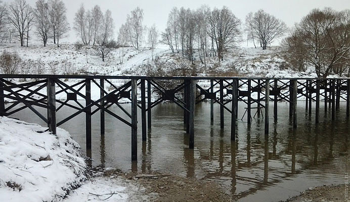 Свайные мосты: надежное решение для преодоления водных преград в Белореченске от 58229 руб