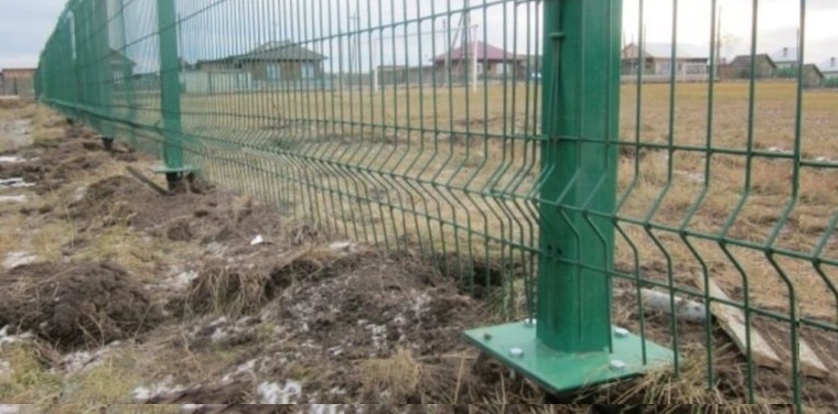 Купить сваи для ограждения от производителя в Белореченске от 1430 руб: низкая цена, быстрая установка